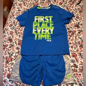Boys size 5 fila set